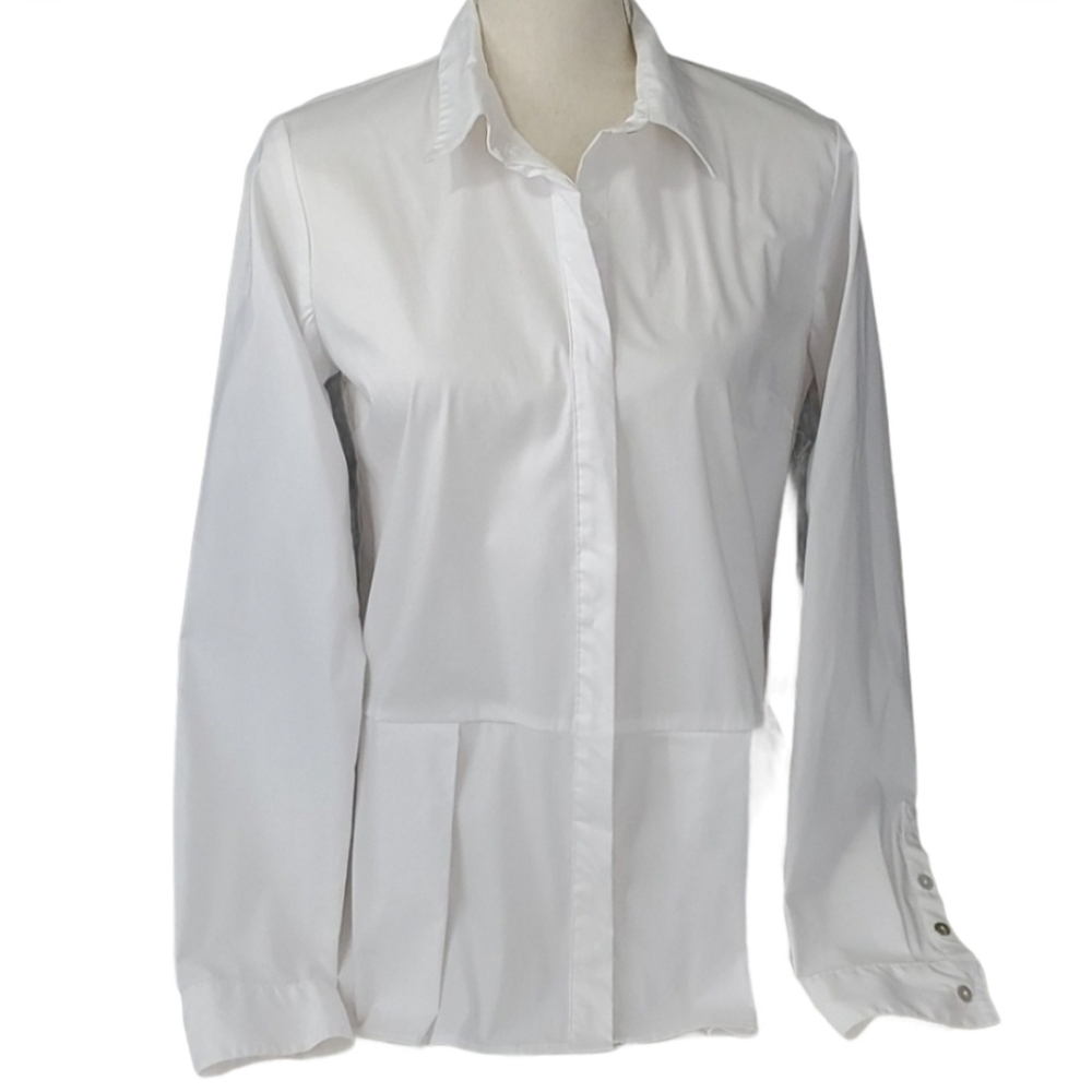 Forever 21 white button down shirt blouse  top size S *